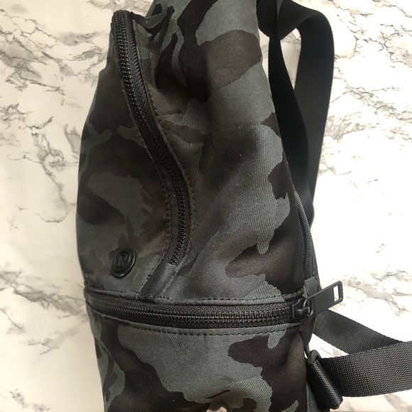Lululemon City Adventurer Backpack Mini *10L Camo - Picture 7 of 12